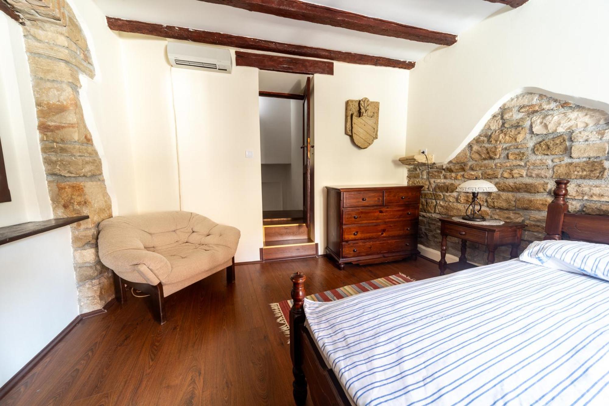 Sentimento Apartment Пула Екстериор снимка