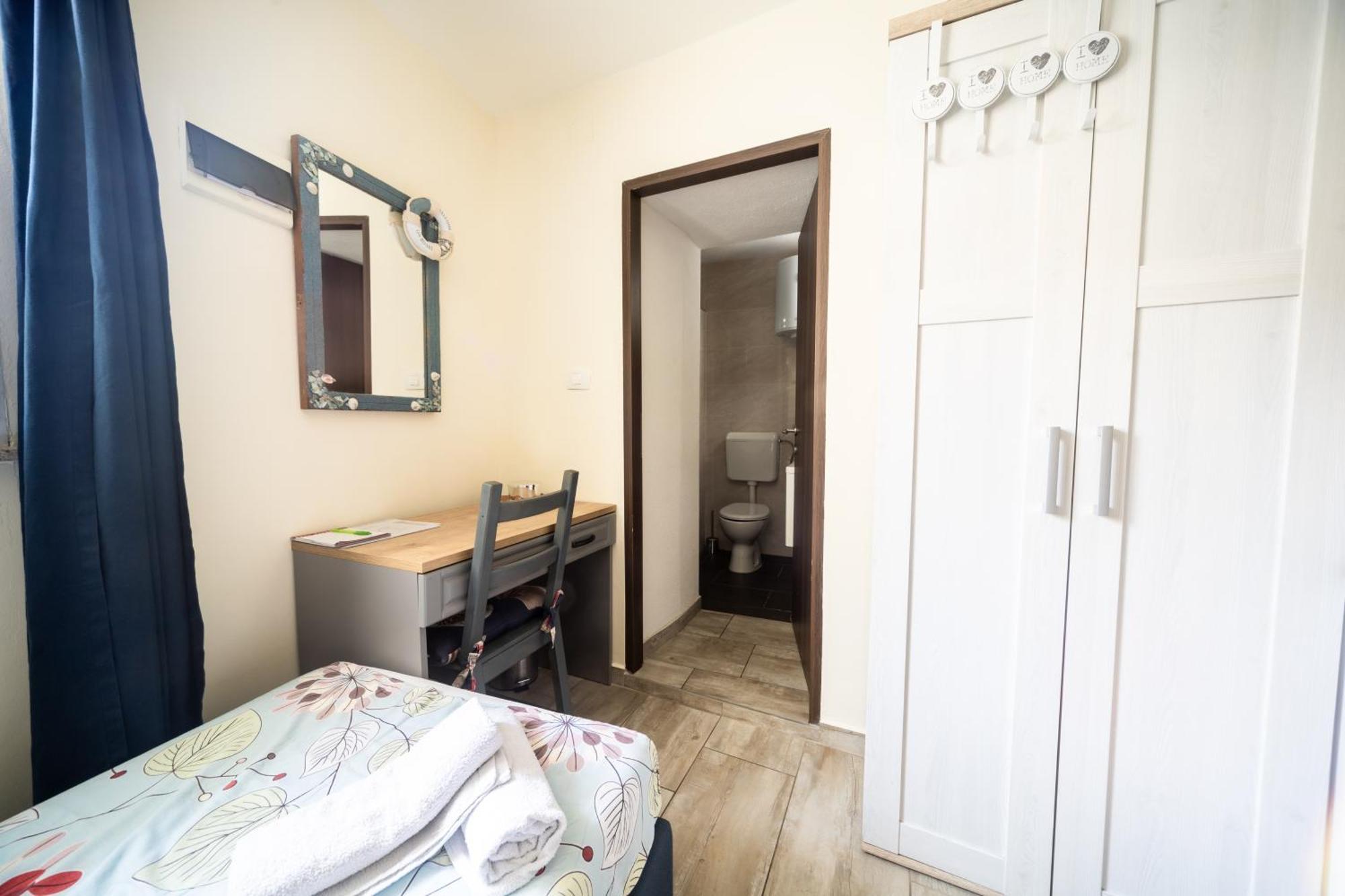 Sentimento Apartment Пула Екстериор снимка